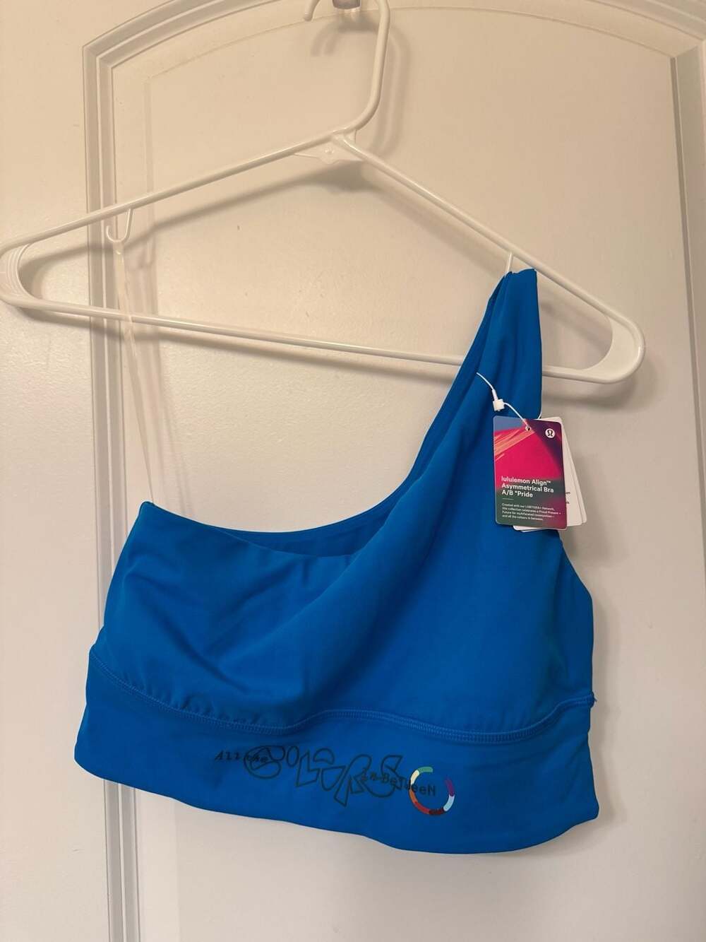 NWT Lululemon Align Asymmetrical Bra Size 8 Pride